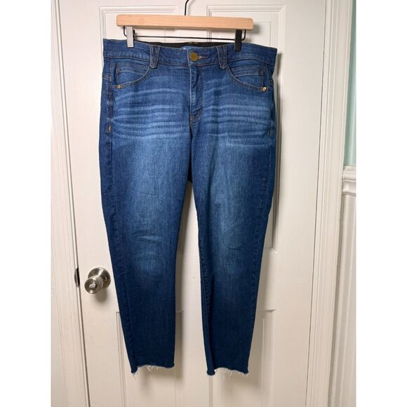 Democracy "AB" Solution Women's Frayed Ankle Blue Jeans Size 14 - Picture 1 of 11